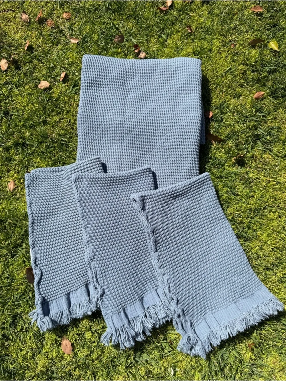 Matouk Kiran 4-Piece Turkish Cotton Waffle Towel Set Sea Blue Fringe Soft GUC
